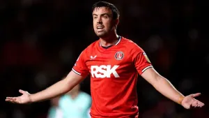 Eoghan O’Connell nets late winner on debut as Wrexham edge out Altrincham