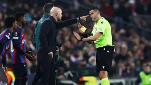 Erik ten Hag rues refereeing and missed chances as Man Utd draw at Barcelona