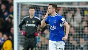 Everton emerge victorious from crunch relegation battle with Leeds