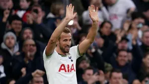 Harry Kane calls for clean sheets if Spurs are to claim top-four spot
