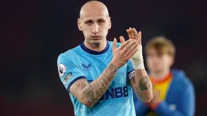 ‘I pleaded with Eddie Howe to let me go’ – Jonjo Shelvey on Newcastle exit