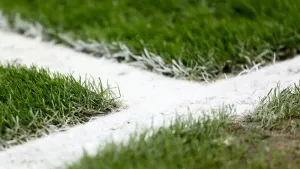 Inih Effiong delights Dagenham with debut double