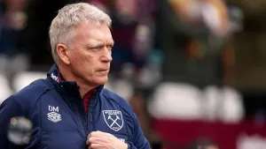 It’s really difficult – David Moyes sympathetic as Antonio Conte misses derby