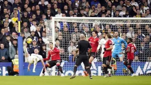 Leeds, Man Utd and Premier League condemn fan chants about historic tragedies