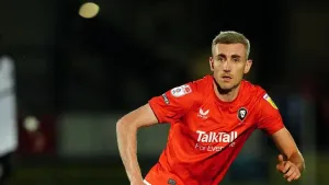 Matty Lund breaks Harrogate hearts with late leveller for Salford