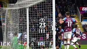 Michael Obafemi scrambles home late leveller as Burnley are held by Watford
