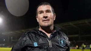 Nigel Clough remains grounded after Mansfield hammer promotion rivals Carlisle