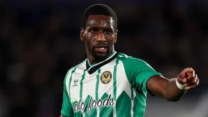 Omar Bogle completes brace to rescue much-needed Newport point against Stevenage