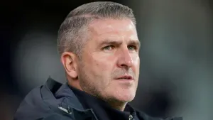 Ryan Lowe rues slow start as Preston earn point at Hull