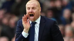 Sean Dyche makes immediate impact as Everton stun leaders Arsenal