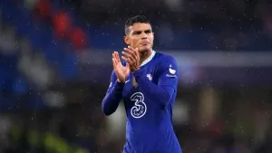 Thiago Silva signs new one-year contract at Chelsea