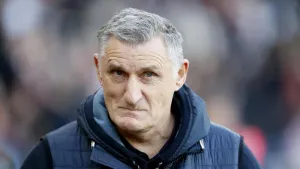 Tony Mowbray hails Sunderland for digging deep to secure win over Reading