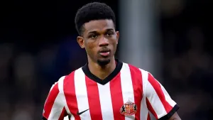 Amad Diallo’s late penalty earns Sunderland home draw against Luton