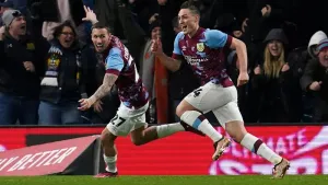 Burnley leave it late to beat Fleetwood and secure FA Cup quarter-final spot