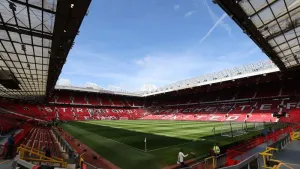 Finnish businessman Thomas Zilliacus bids to buy Manchester United