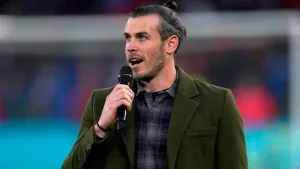 Gareth Bale receives fond farewell from Cardiff crowd before Wales v Latvia