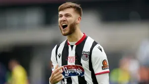 Grimsby and Newport share spoils from draw at Blundell Park