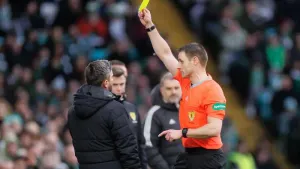 Hibernian boss Lee Johnson: You have to point fingers at referee’s performance