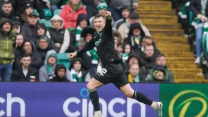 Hibernian manager Lee Johnson determined to close the gap on Celtic and Rangers