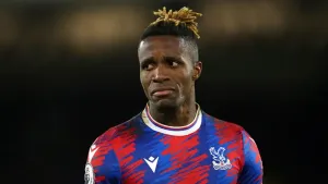 Patrick Vieira says Eagles players must not rely on Wilfried Zaha to lift them