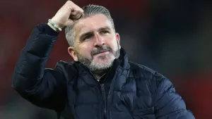 Ryan Lowe not dwelling on prospect of Preston play-off push