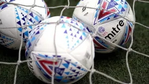 This one really hurts – Lee Bell’s 10-man Crewe suffer late heartbreak at Sutton