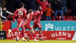 Aberdeen pull clear in third as Duk fires 10-man Dons to victory at Ross County