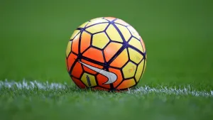 Alexander King’s early header enough as Morton edge nine-man Raith