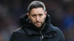 Bad as I’ve seen – Lee Johnson hits out at officials after ‘horrendous’ red card