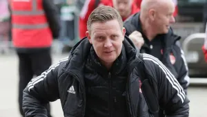 Barry Robson defends Aberdeen after Graeme Shinnie ban is extended