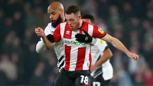 Ben House at the double as Lincoln see off Cheltenham