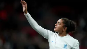 England will benefit from shoot-out experience – Jess Carter