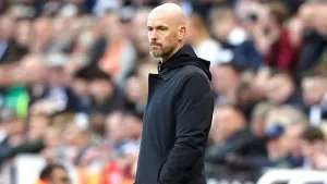 Erik ten Hag tells Manchester United players they must ‘act as robots’