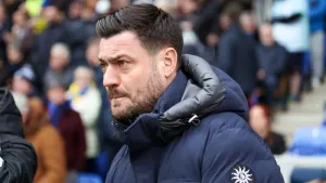 Johnnie Jackson stunned as Salford strike late to beat AFC Wimbledon