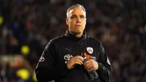 Michael Duff praises Barnsley for digging in to secure win over Shrewsbury