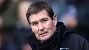 Nigel Clough believes Mansfield were denied ‘certain penalty’ in Grimsby draw