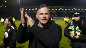 Richie Wellens hails group mentality as 10-man Leyton Orient beat Mansfield