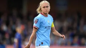 Sarina Wiegman: Steph Houghton World Cup chances not high but door never closed