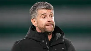 Stephen Robinson believes fans should be kept in loop during VAR process