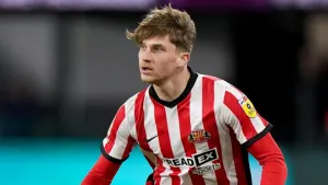 Sunderland close on play-off places as Dennis Cirkin nets in win over Cardiff