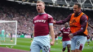 West Ham hit back to dent Arsenal’s Premier League title bid
