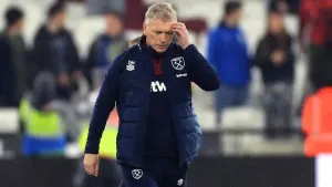 West Ham sticking with David Moyes for now despite heavy defeat to Newcastle