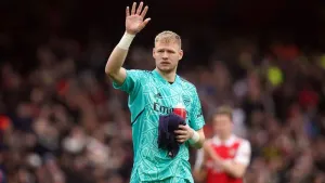 Aaron Ramsdale signs new Arsenal deal until 2026