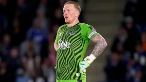 Everton’s Jordan Pickford is not a top goalkeeper – Roy Keane