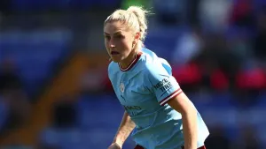 Man Utd rise has helped make WSL the best in the world – Man City’s Laura Coombs