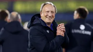 Neil Warnock to stay on as Huddersfield boss for one more year