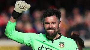 One more year – Ben Foster sticking around at Wrexham following promotion