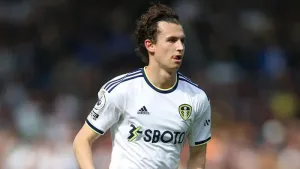 Brenden Aaronson leaves Leeds for Union Berlin on season-long loan