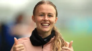 England goalkeeper Hannah Hampton joins Chelsea with sights set on silverware