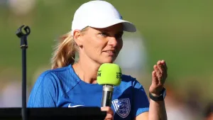 England’s ‘incredible’ World Cup welcome in Queensland delights Sarina Wiegman